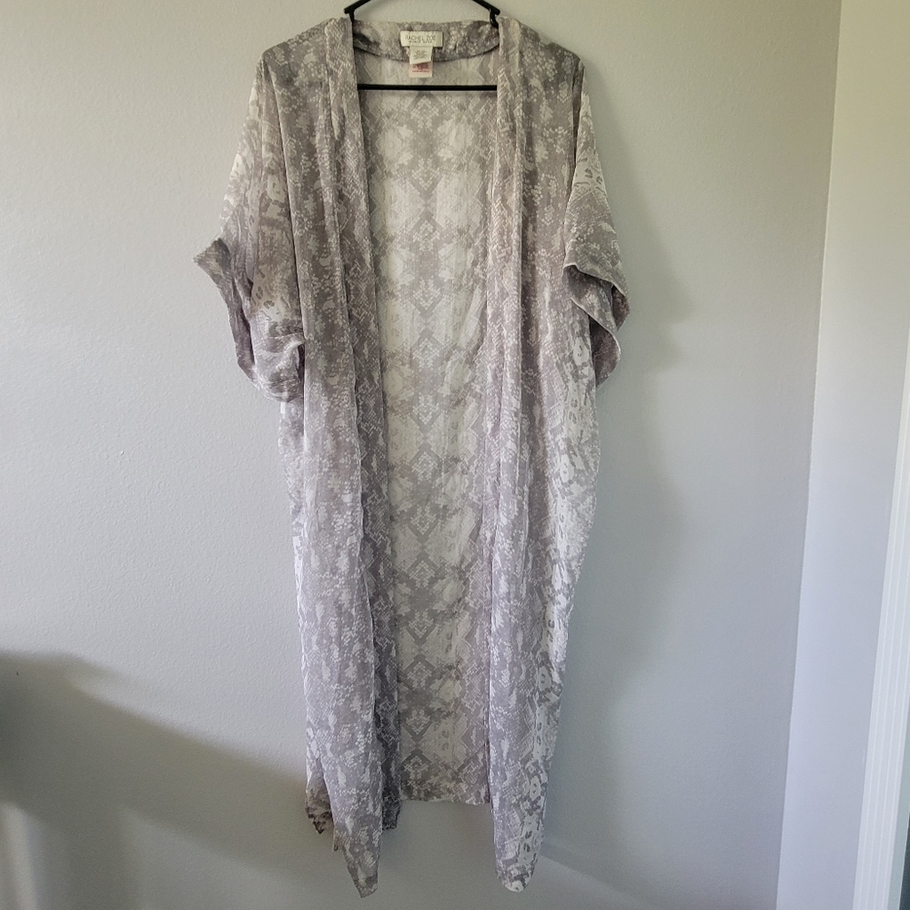 Rachel Zoe Snakeprint Short Sleeve Kimono